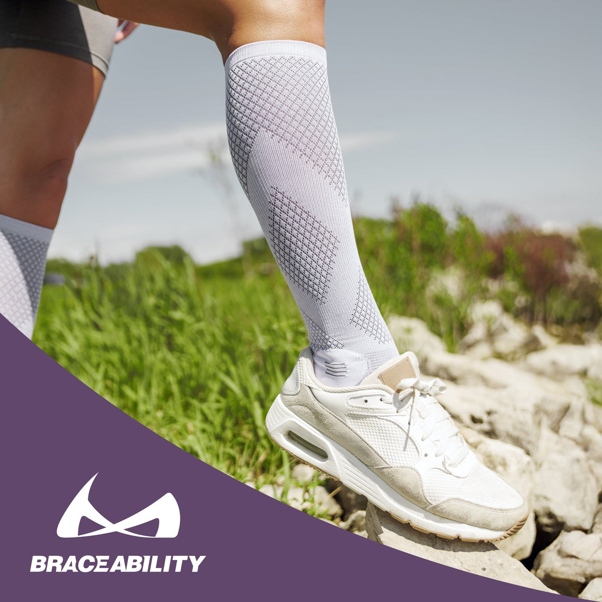 Knee-High Compression Socks 20-30 mmHg - 1 Pair Support Stockings for Circulation, Post Surgery, and Varicose Veins Relief